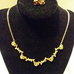 Vintage Avon Gold Tone Roses Necklace & Pierced Earring Set